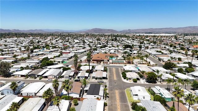 900 Santa Clara, Hemet, CA 92543