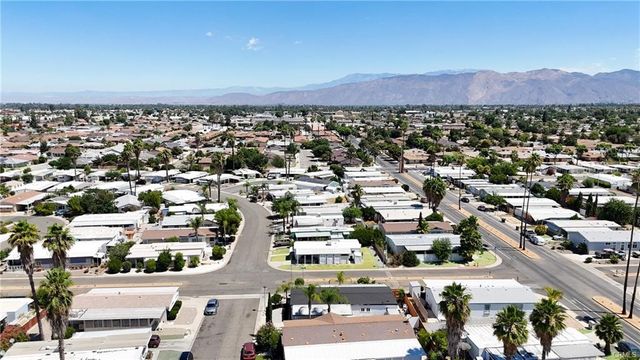 900 Santa Clara, Hemet, CA 92543