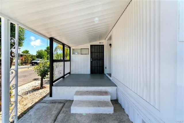 900 Santa Clara, Hemet, CA 92543