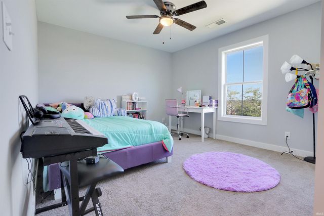 3144 Ashdon Drive, Newburgh, IN 47630