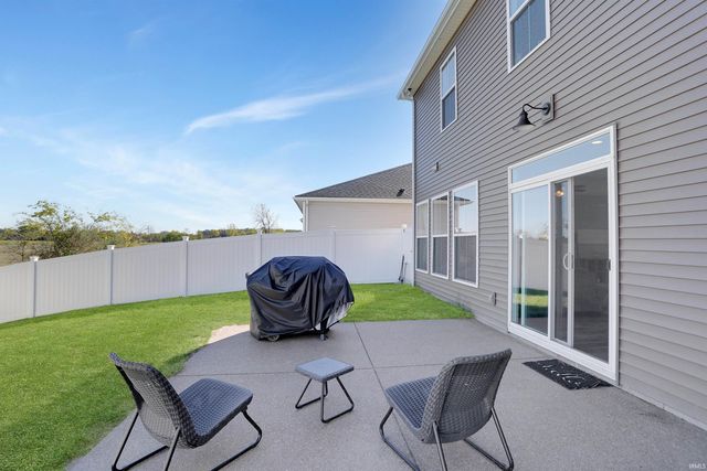 3144 Ashdon Drive, Newburgh, IN 47630