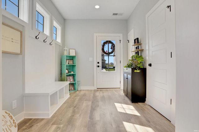 3144 Ashdon Drive, Newburgh, IN 47630