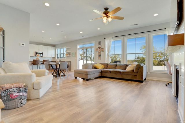 3144 Ashdon Drive, Newburgh, IN 47630