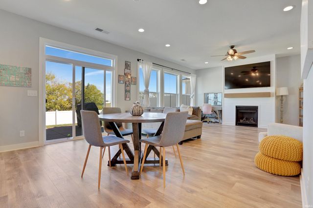 3144 Ashdon Drive, Newburgh, IN 47630