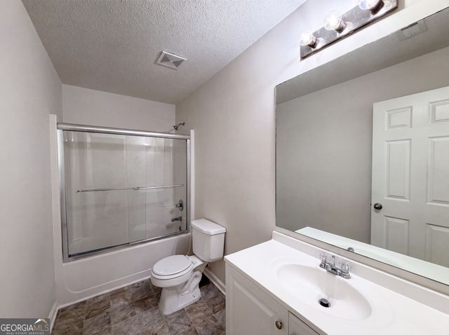 6257 Polar Fox Court, Riverdale, GA 30296