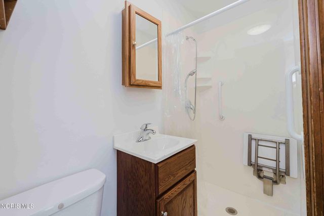 206 Greenlawn Avenue, Findlay, OH 45840