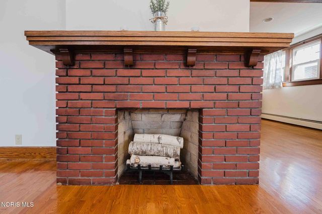 206 Greenlawn Avenue, Findlay, OH 45840