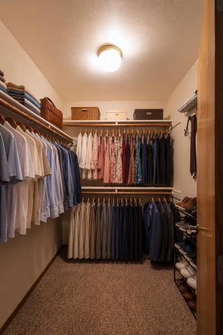 7511 W Greenside Ct, Nine Mile Falls, WA 99026