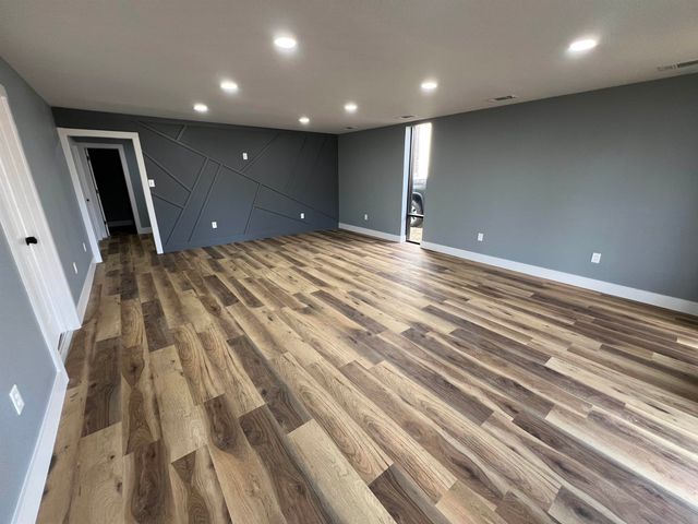 83 FM 250, Hughes Springs, TX 75656