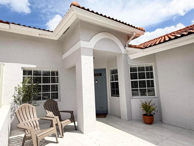 15220 W Tranquility Lake Drive, Delray Beach, FL 33446