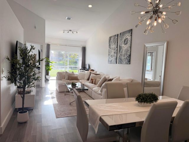 15220 W Tranquility Lake Drive, Delray Beach, FL 33446