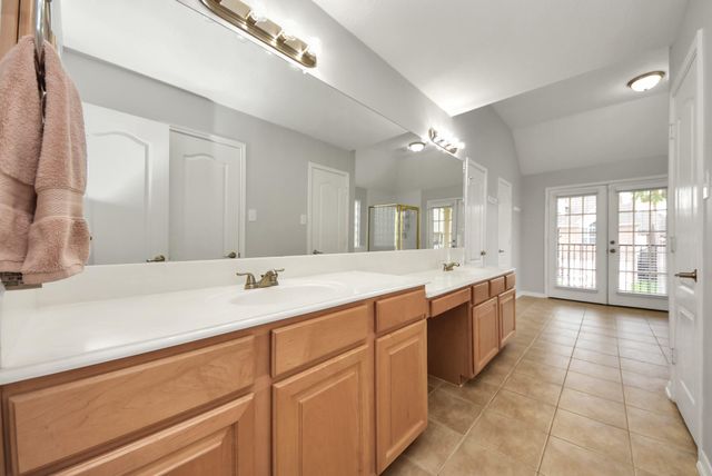 3611 Royal Royce Drive, Houston, TX 77042