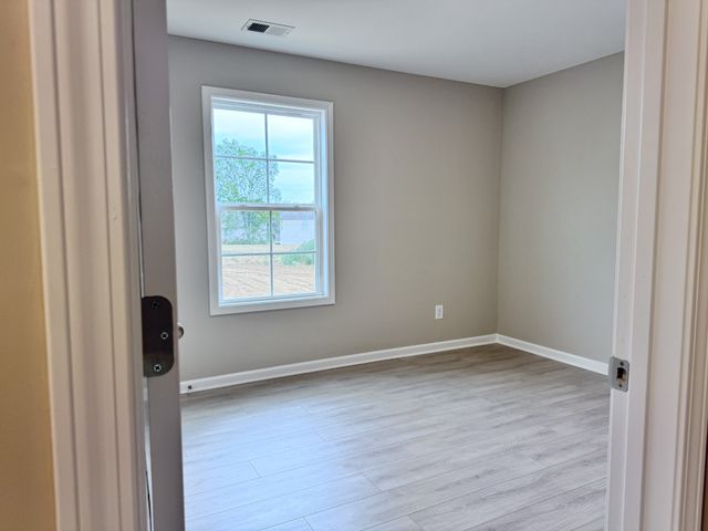 1257 Lakewalk Dr, Antioch, TN 37013