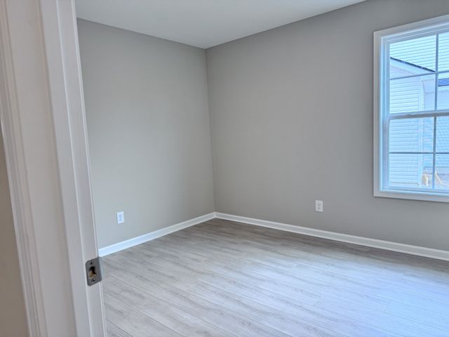 1257 Lakewalk Dr, Antioch, TN 37013