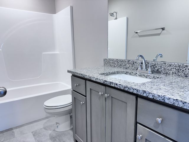 1257 Lakewalk Dr, Antioch, TN 37013