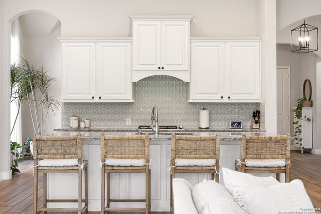 28453 Shailene Dr, San Antonio, TX 78260