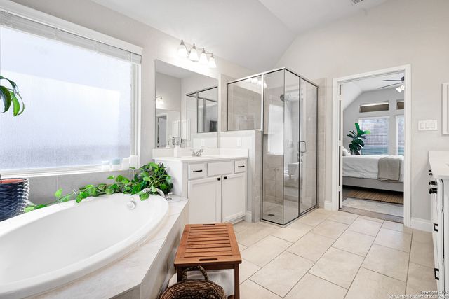 28453 Shailene Dr, San Antonio, TX 78260