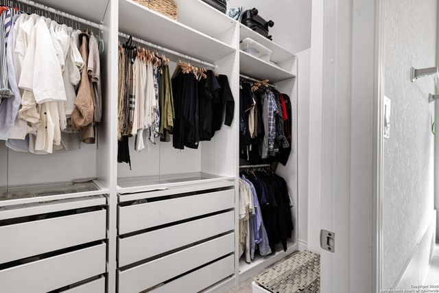 28453 Shailene Dr, San Antonio, TX 78260