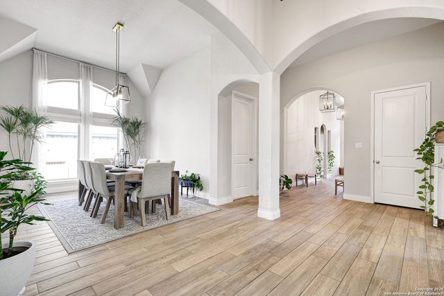 28453 Shailene Dr, San Antonio, TX 78260