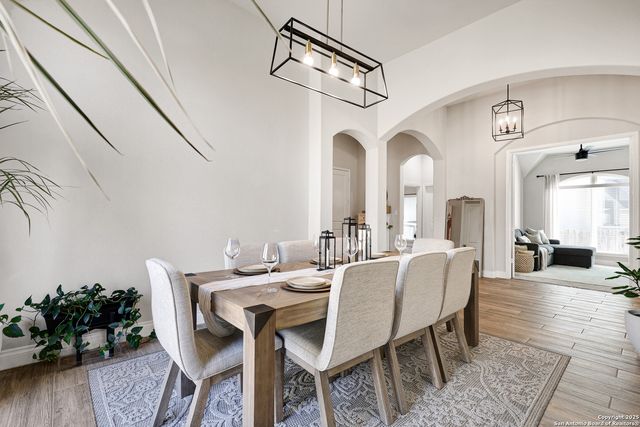 28453 Shailene Dr, San Antonio, TX 78260