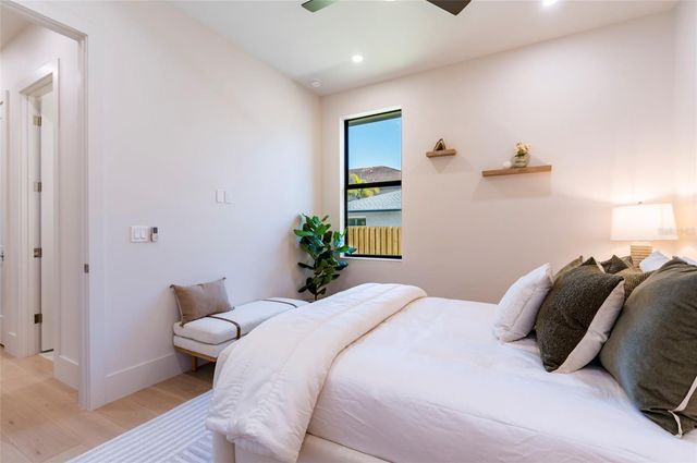 1959 WISTERIA STREET, Sarasota, FL 34239