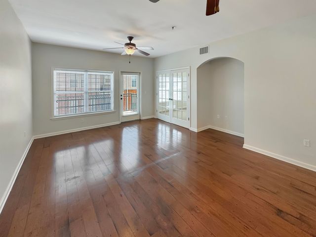665 Tennessee St Apt 407, Memphis, TN 38103