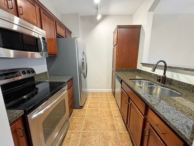 665 Tennessee St Apt 407, Memphis, TN 38103