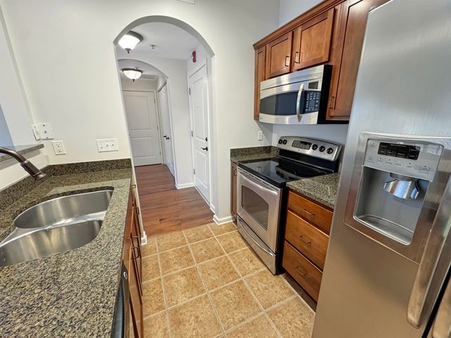665 Tennessee St Apt 407, Memphis, TN 38103