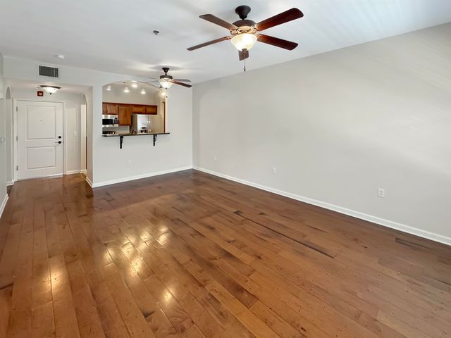 665 Tennessee St Apt 407, Memphis, TN 38103
