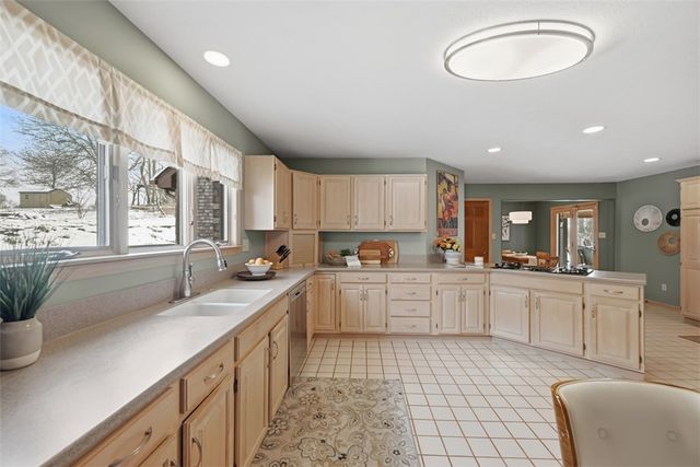 167 Druid Dr, Peters Twp, PA 15317