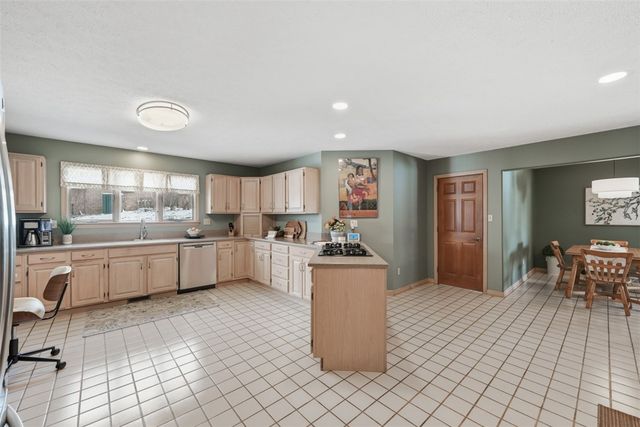 167 Druid Dr, Peters Twp, PA 15317
