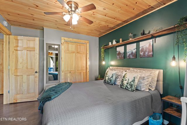 1159 Ditney Lane, Sevierville, TN 37876
