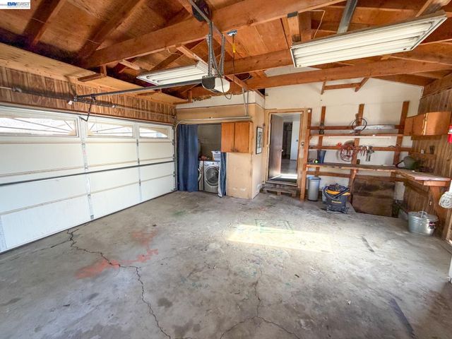 609 E 7th St., Alturas, CA 96101