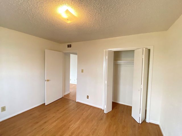 6201 Ranchester Drive 19, Houston, TX 77036