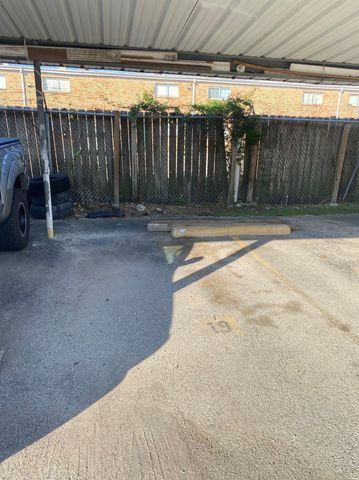 6201 Ranchester Drive 19, Houston, TX 77036