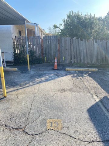 6201 Ranchester Drive 19, Houston, TX 77036