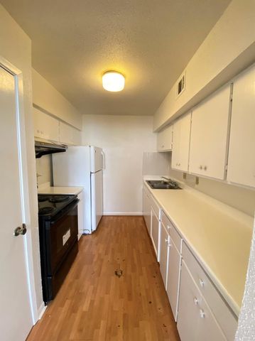 6201 Ranchester Drive 19, Houston, TX 77036