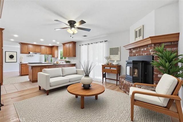676 Red Cloud, Paso Robles, CA 93446