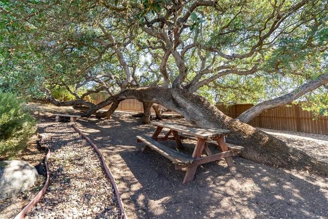 676 Red Cloud, Paso Robles, CA 93446