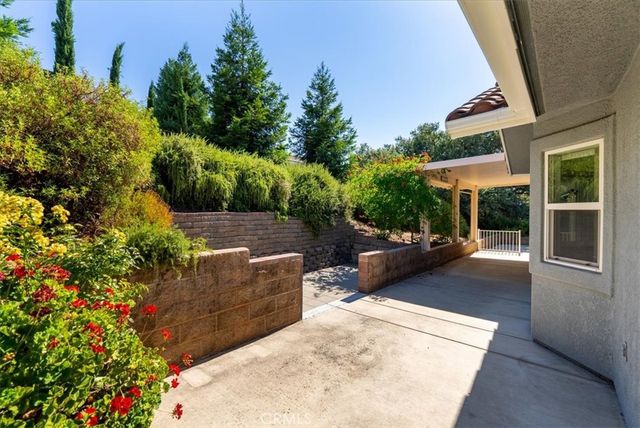 676 Red Cloud, Paso Robles, CA 93446