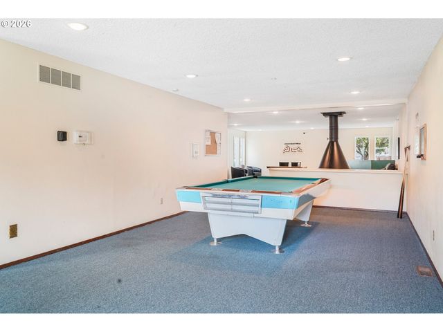 468 N HAYDEN ISLAND Dr 107, Portland, OR 97217