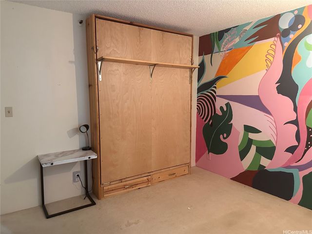 990 Ala Nanala Street 28A, Honolulu, HI 96818