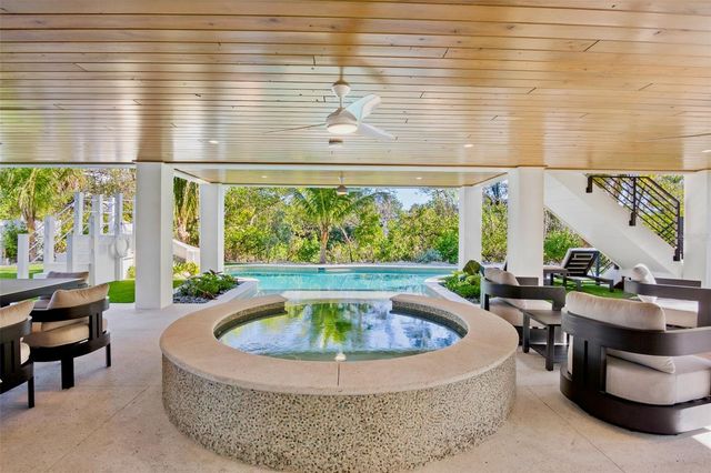 6548 SABAL DRIVE, Sarasota, FL 34242