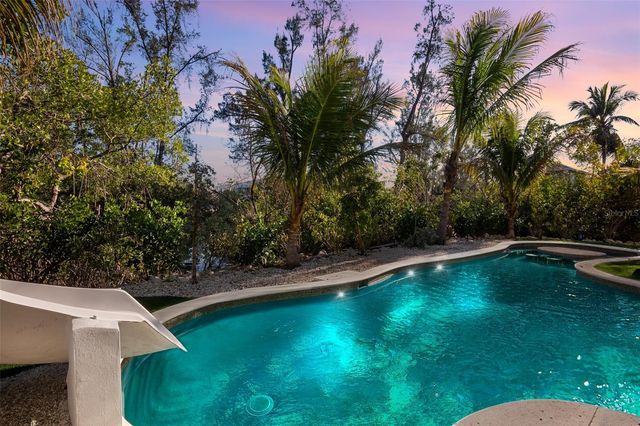 6548 SABAL DRIVE, Sarasota, FL 34242