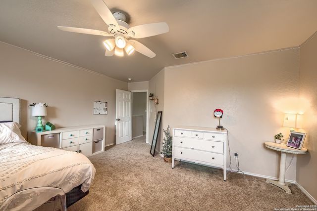 1227 SUN SPG, San Antonio, TX 78245