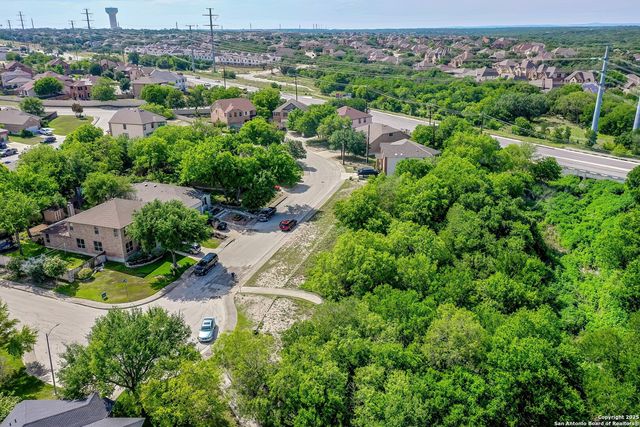 1227 SUN SPG, San Antonio, TX 78245