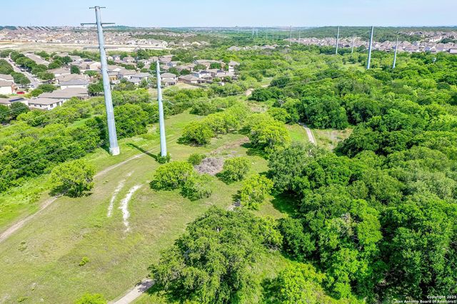 1227 SUN SPG, San Antonio, TX 78245