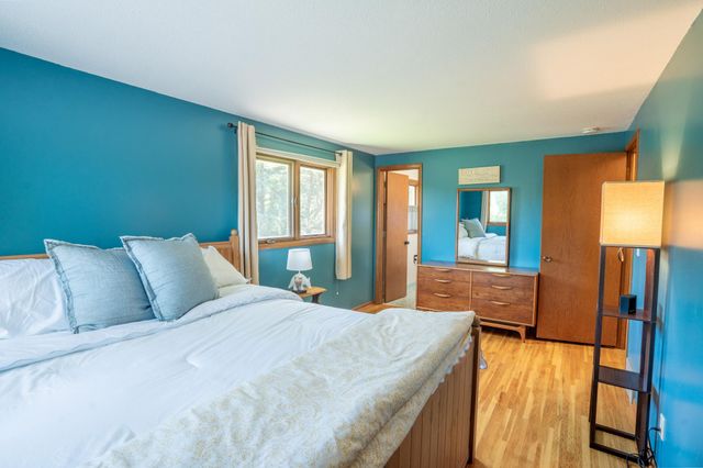 7400 Major Avenue N, Brooklyn Park, MN 55443