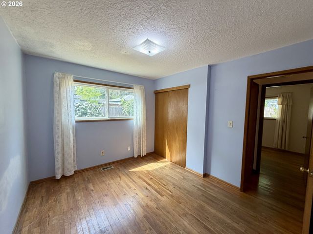 5104 Ne ALBERTA St, Portland, OR 97218