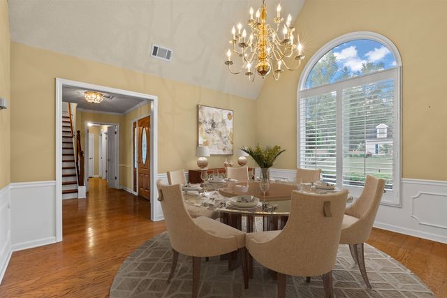 9400 MORNING WOODS CV, Memphis, TN 38016